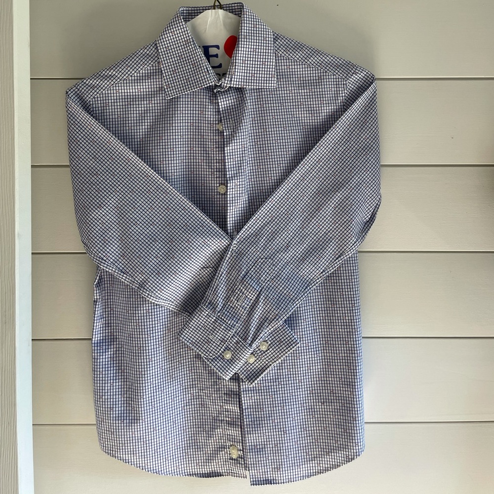 Michael kohl's boys dress shirt.  Only worn once!  Like new condition. Size 8